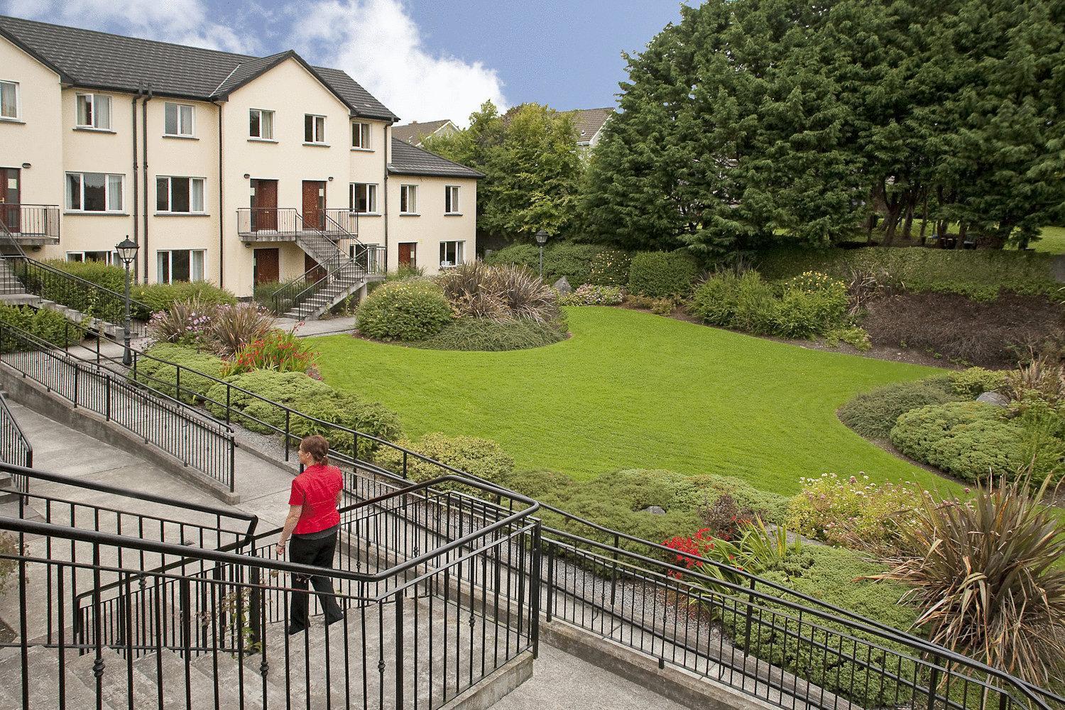 Menlo Park Apartments Galway Eksteriør bilde