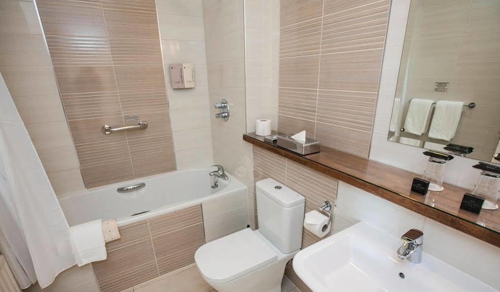Menlo Park Apartments Galway Eksteriør bilde